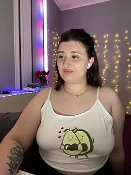 lipsi vikki online show from February 2026 07:10:02 PM