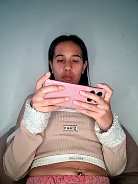 kittyluna  online show from April 2026 06:44:02 AM