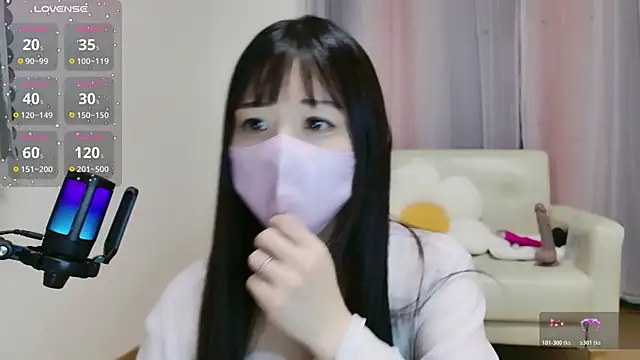 Snapshot of Sana_37_ chatting on June 2026 01:32:02 PM Sana 37 online show from June 2026 01:32:02 PM