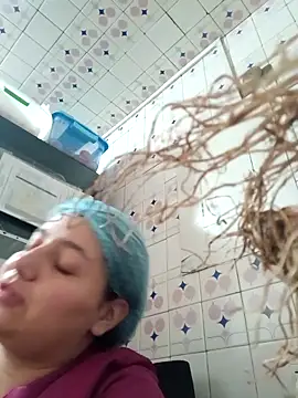 MajoArias online show from April 2026 03:28:01 PM