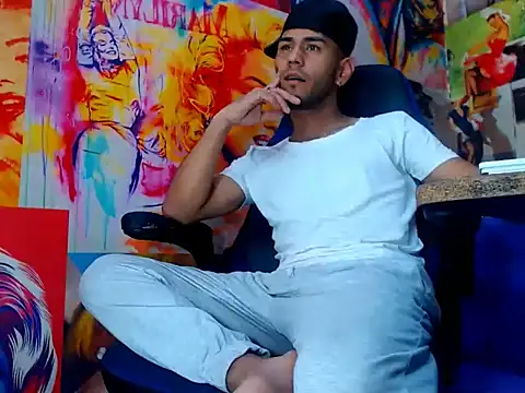 warmNoah online show from March 2026 07:18:02 PM