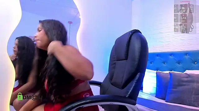 Dulcecooper1 online show from April 2026 12:15:02 PM