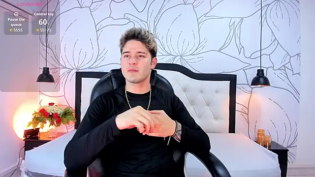 rayan linxx online show from March 2026 07:54:01 PM