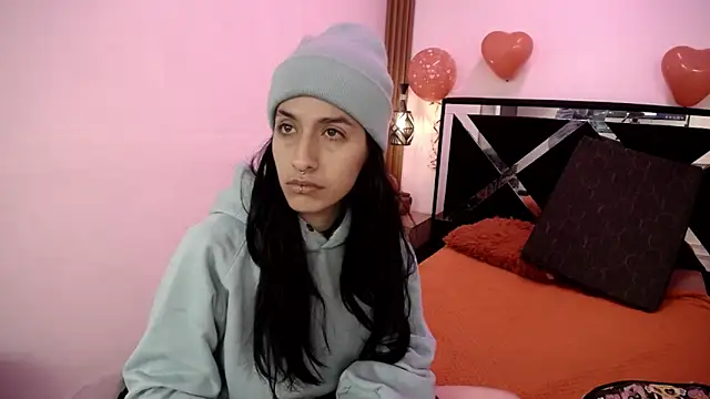 FRANCESCA LOVE  online show from February 2026 12:56:02 PM