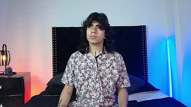 Axell Kussh online show from February 2026 12:58:02 PM