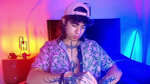 Axell Kussh online show from March 2026 12:33:02 PM