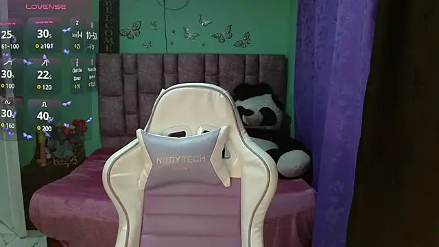 camhot    online show from April 2026 02:31:01 AM