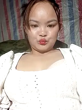 Luminana online show from February 2026 02:26:02 AM