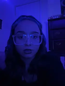 Snapshot of mommynxttie chatting on February 2026 08:14:01 AM mommynxttie online show from February 2026 08:14:01 AM