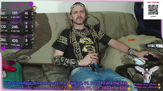 Snapshot of SwatRocShy chatting on May 2026 06:57:01 PM SwatRocShy online show from May 2026 06:57:01 PM