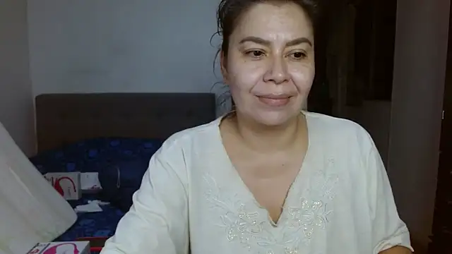 Karo sexy online show from November 2025 11:15:01 PM