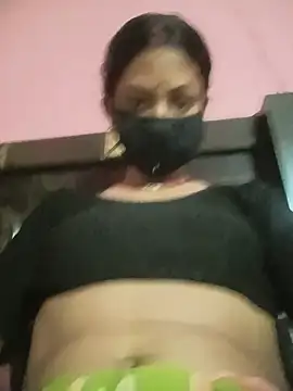 Snapshot of BIG_QWEEN_NO1 chatting on June 2026 07:33:02 AM BIG QWEEN NO1 online show from June 2026 07:33:02 AM