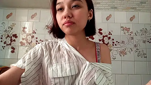 AnnettaBelsito online show from April 2026 01:12:01 PM