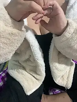 hamoi11 online show from February 2026 10:29:02 AM