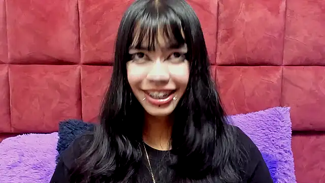 Snapshot of DAKOTALUCIFENA chatting on March 2026 03:47:01 AM DAKOTALUCIFENA online show from March 2026 03:47:01 AM