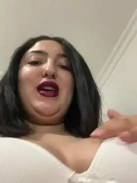 Amber Sinn online show from February 2026 06:33:02 PM