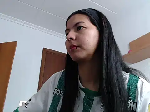 ZeforAitanna online show from March 2026 10:21:02 AM