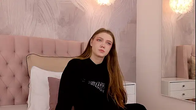 StacyHicks online show from March 2026 03:07:02 PM