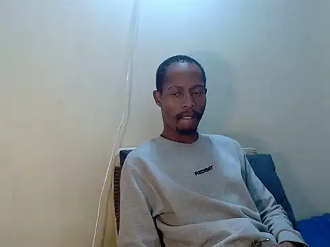 Snapshot of MRSHYGUY29 chatting on May 2026 05:21:02 PM MRSHYGUY29 online show from May 2026 05:21:02 PM