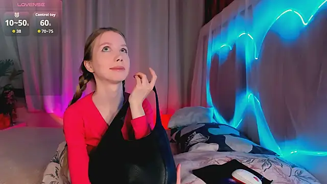 lada2k4 online show from March 2026 05:44:01 AM