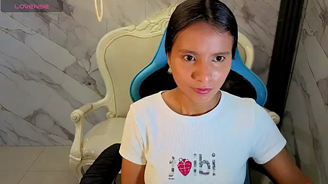 Snapshot of Cataleya23_a chatting on May 2026 08:48:01 PM Cataleya23 a online show from May 2026 08:48:01 PM