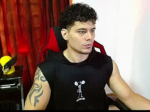 Logan0626 online show from February 2026 03:32:02 PM