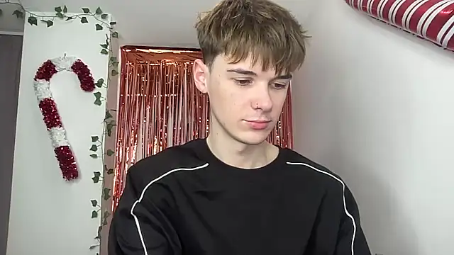 YourMilkyGuy online show from February 2026 04:22:02 PM