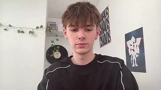 YourMilkyGuy online show from March 2026 02:12:02 PM