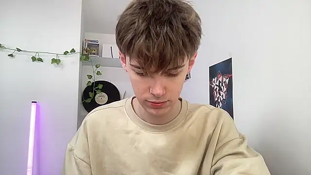 YourMilkyGuy online show from April 2026 12:51:02 PM