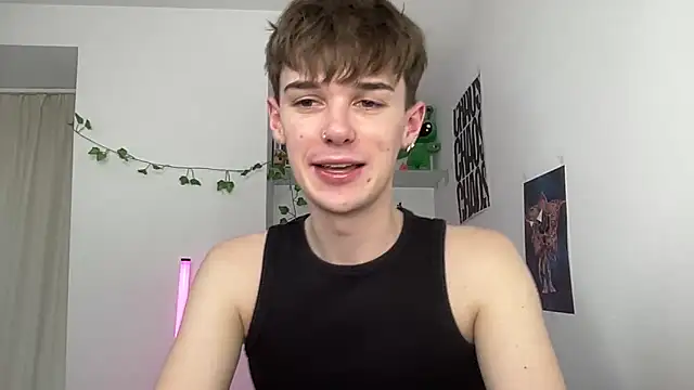 YourMilkyGuy online show from June 2026 03:34:02 PM