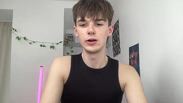 YourMilkyGuy online show from June 2026 12:15:01 PM