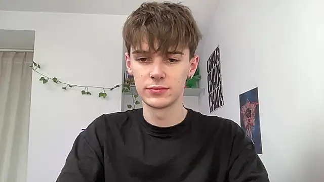 YourMilkyGuy online show from June 2026 12:18:01 PM