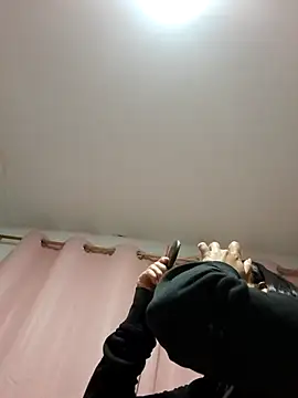 Ariana Castillo   online show from March 2026 11:38:02 AM