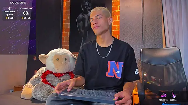 ItsZairen online show from February 2026 05:58:01 AM