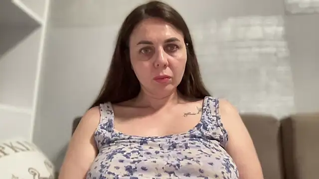 Darsy Rox online show from June 2026 09:31:02 PM