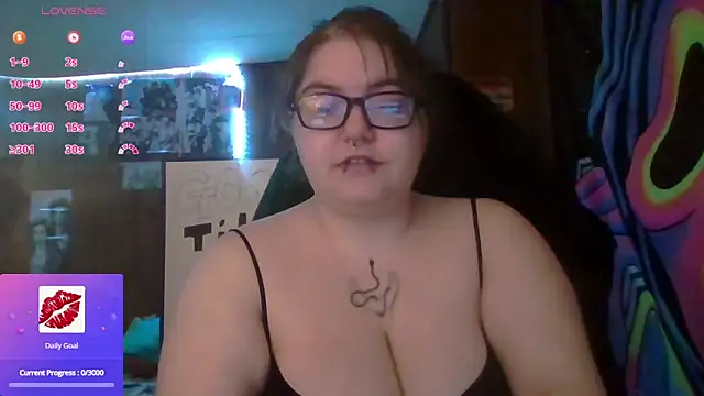 Snapshot of thatskarma chatting on March 2026 07:36:01 AM thatskarma online show from March 2026 07:36:01 AM