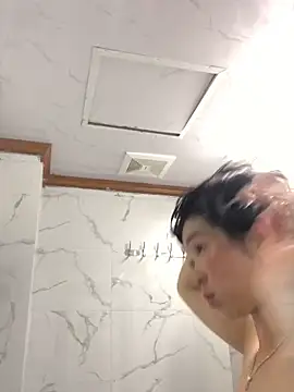 cuty lusy online show from April 2026 04:08:02 AM