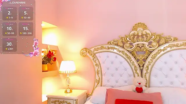 NatashaSilvers online show from March 2026 12:01:01 PM