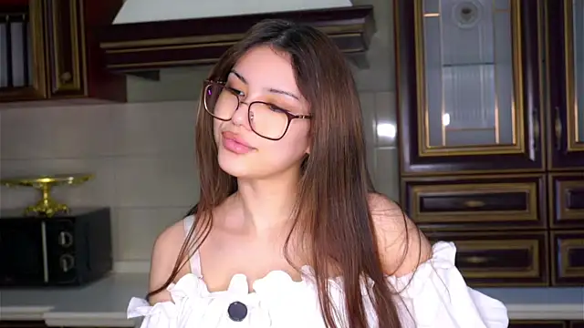 SulemaNeugin online show from March 2026 07:15:01 AM