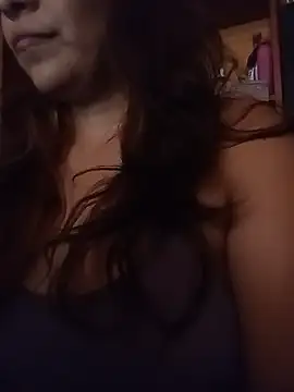 Lindagirlcum online show from February 2026 07:32:01 PM