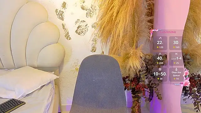 sabrina lafaux cr online show from February 2026 07:47:02 PM