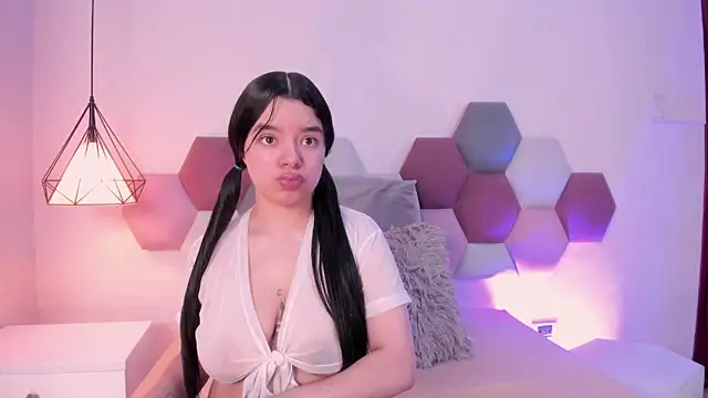 ValeriaBlythe online show from March 2026 12:24:02 PM