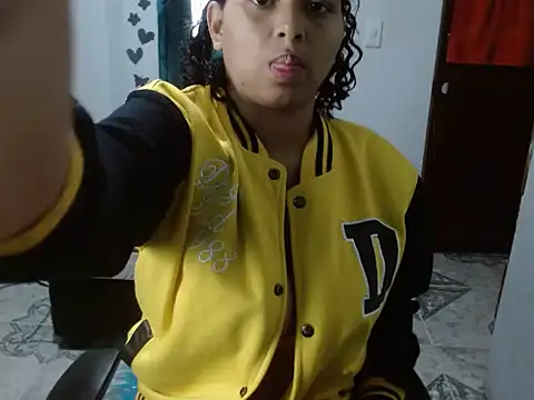 Luna white1 online show from March 2026 12:53:02 PM