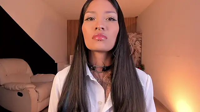 NicoleMonet1 online show from February 2026 10:33:01 PM