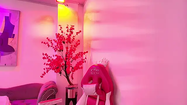 Chloe dolly online show from March 2026 11:05:02 AM