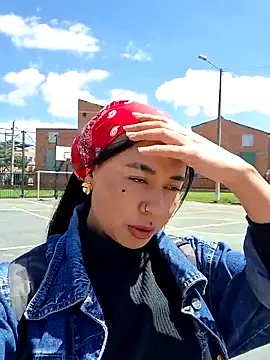 Zafira glow online show from February 2026 03:32:01 PM