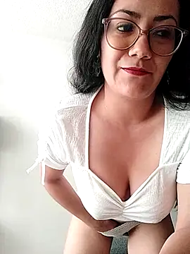 Salma-sweet online show from April 2026 05:29:01 PM