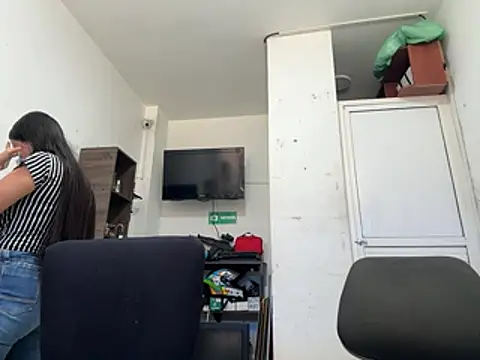 two cam latin online show from February 2026 05:36:02 PM