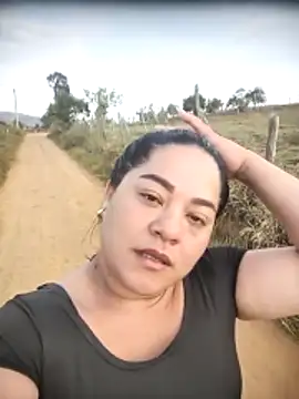 tania queen online show from March 2026 12:00:01 PM