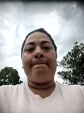 tania queen online show from March 2026 12:22:02 PM